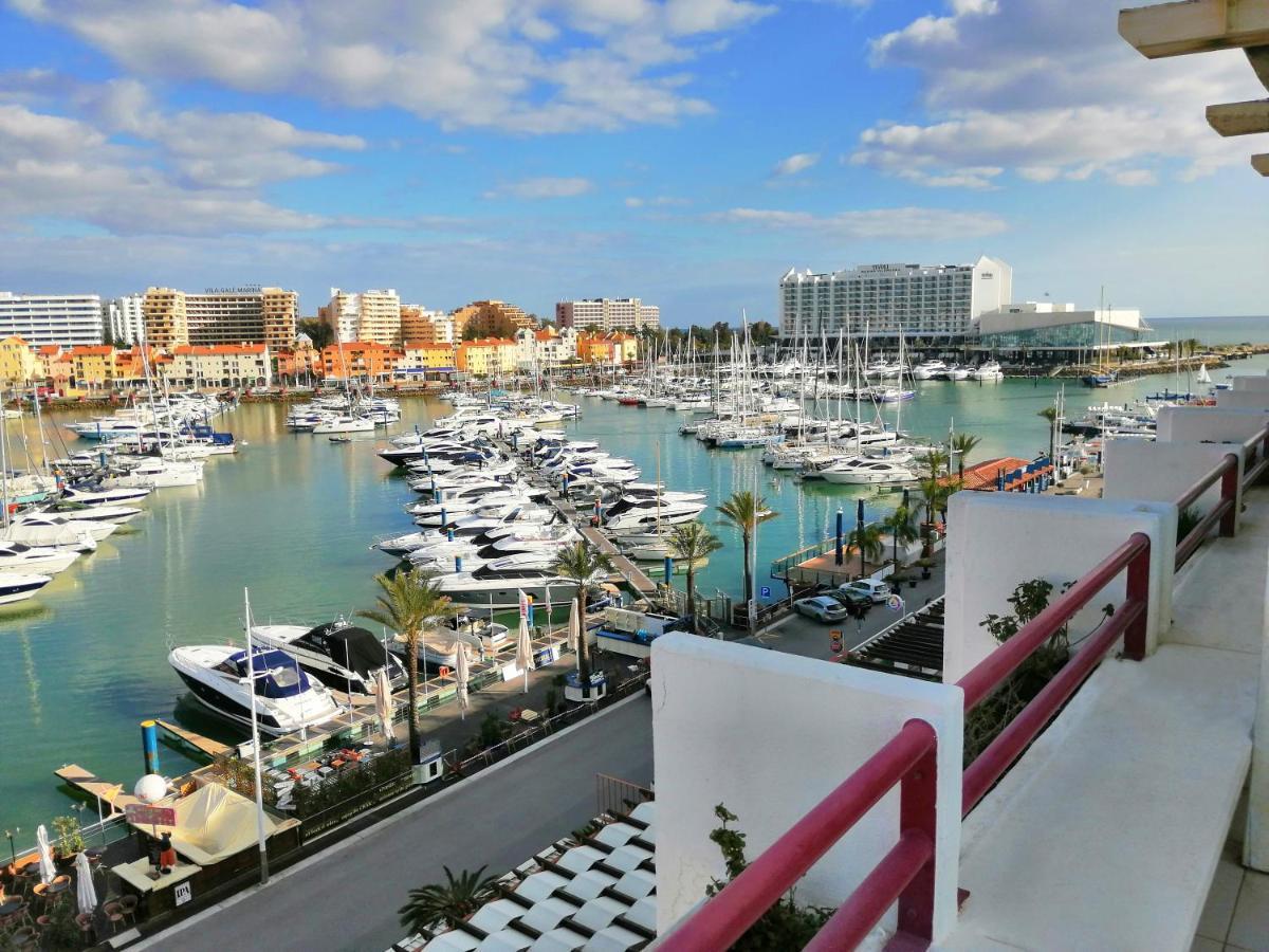Marina Triplex Luxurious